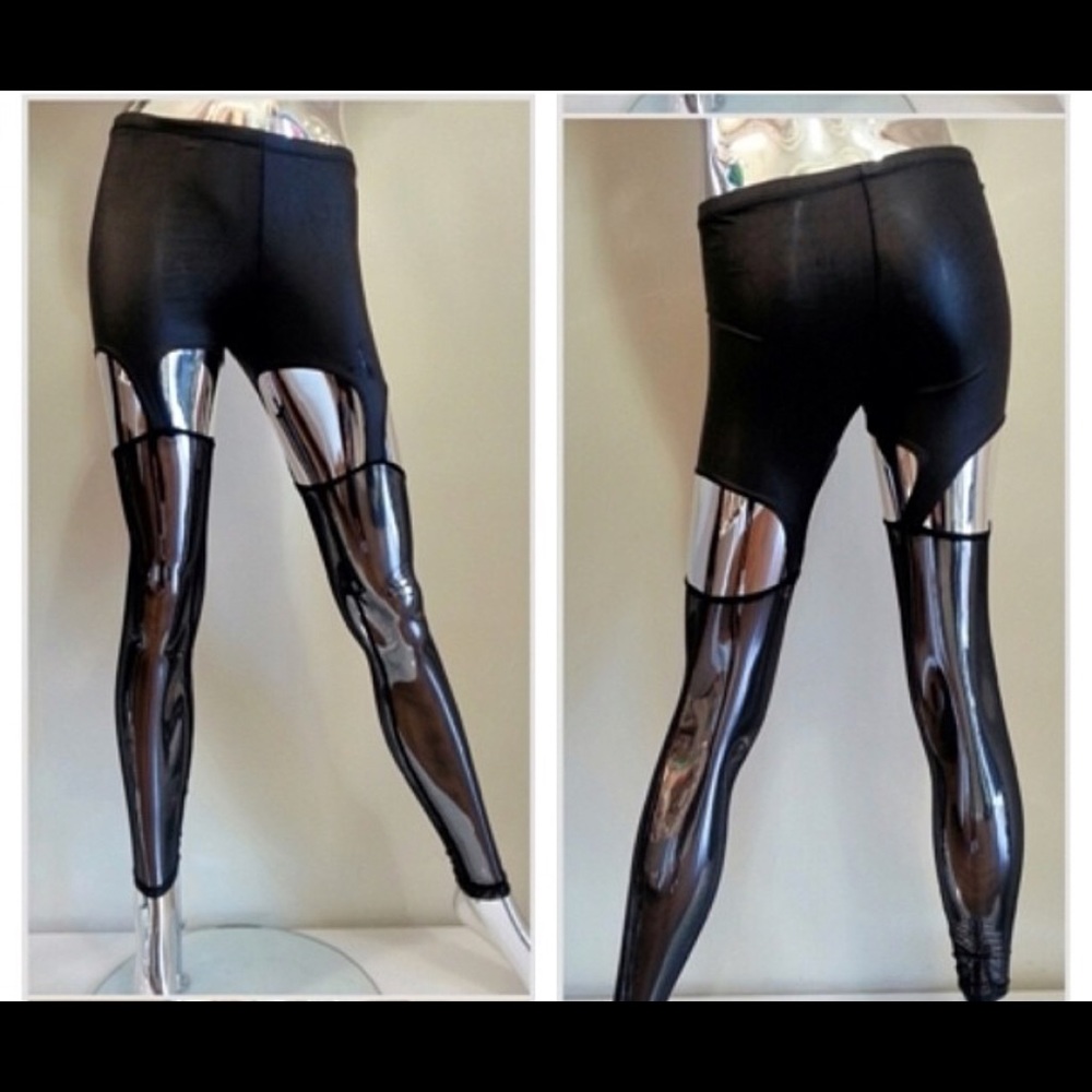 Plus Size Suspender Leggings